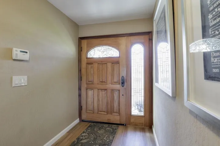 355 Roosevelt Avenue, San Martin, California 95046