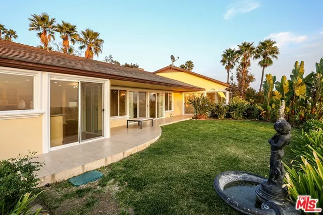 2331 W Allview Terrace, Hollywood, California 90068