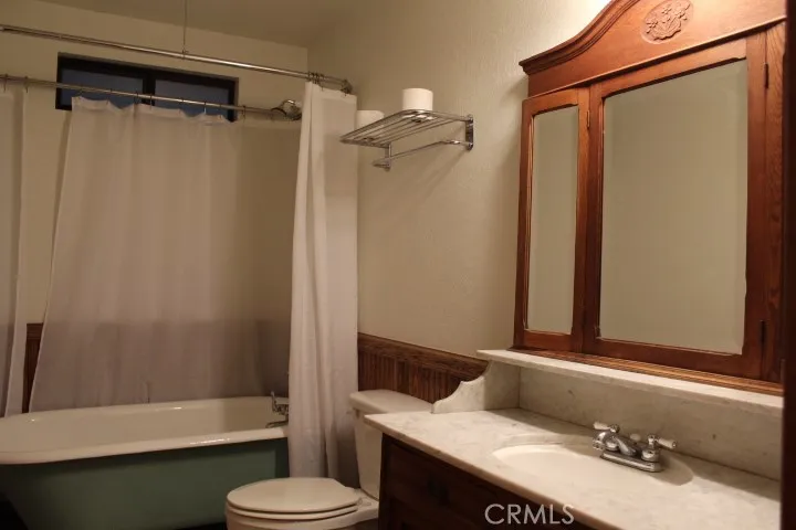 525 Bernhardt Lane, Big Bear, California 92314