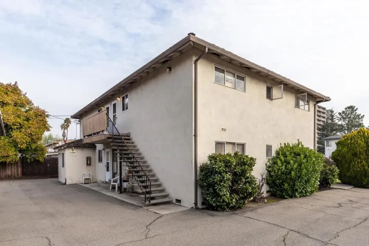 393 Dunster Drive, Campbell, California 95008