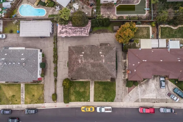 393 Dunster Drive, Campbell, California 95008