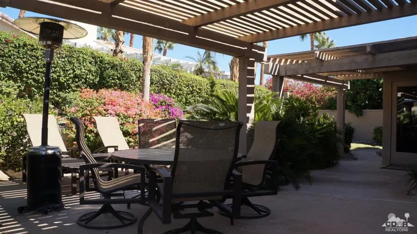 266 Strada Fortuna, Palm Desert, California 92260