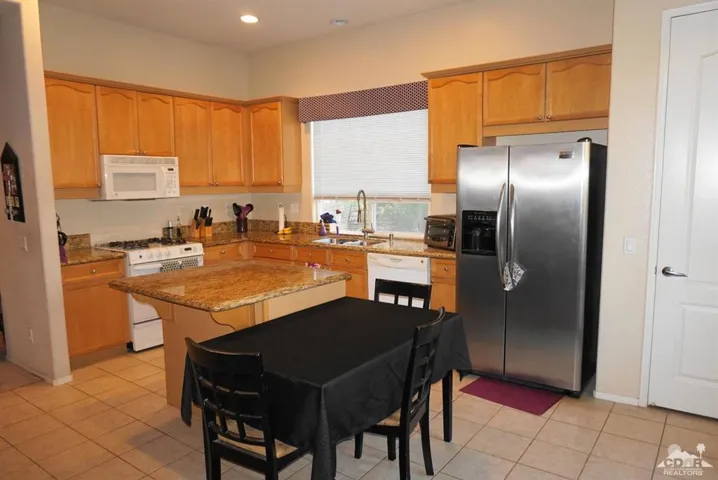 11710 Pomelo Drive, Desert Hot Springs, California 92240