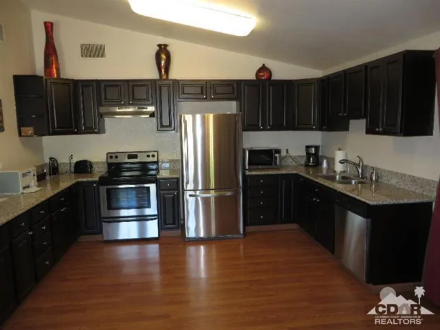 53245 Avenida Diaz, La Quinta, California 92253