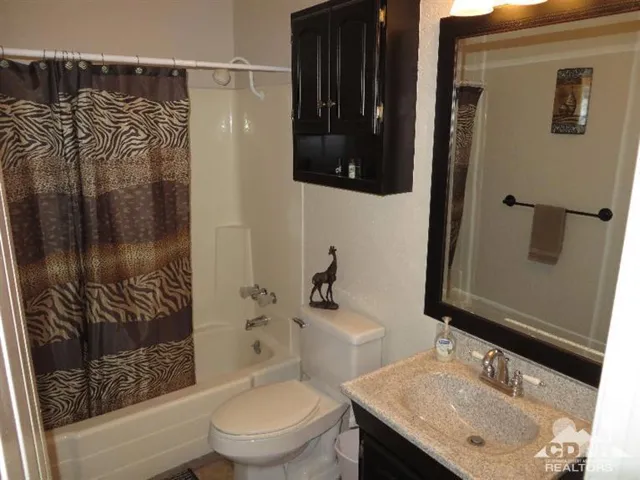 53245 Avenida Diaz, La Quinta, California 92253