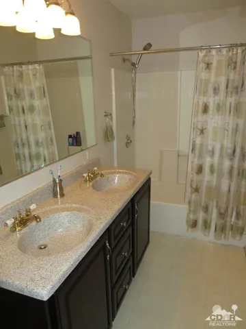 53245 Avenida Diaz, La Quinta, California 92253