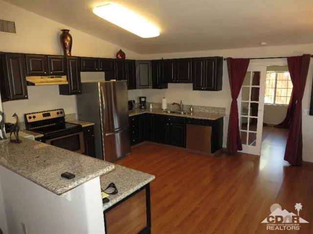 53245 Avenida Diaz, La Quinta, California 92253