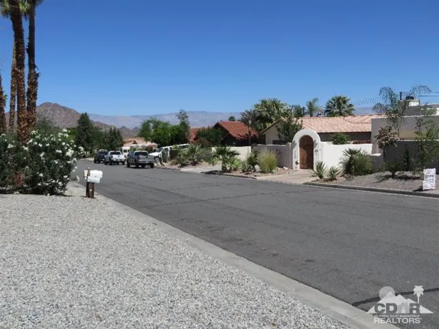 53245 Avenida Diaz, La Quinta, California 92253