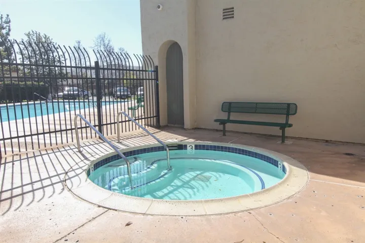 611 Beverly Pl, San Marcos, California 92078