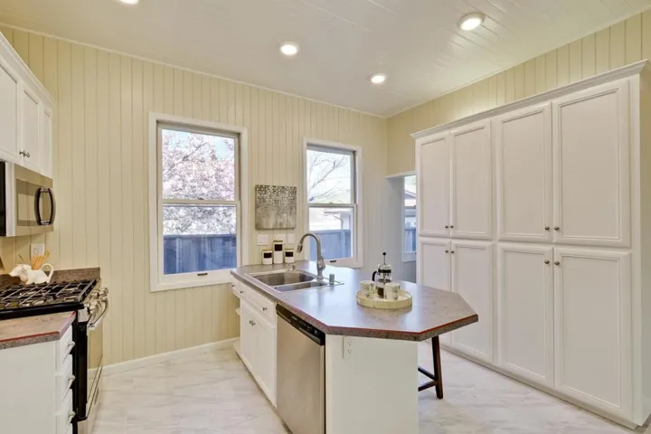 247 Sycamore Street, Fremont, California 94536
