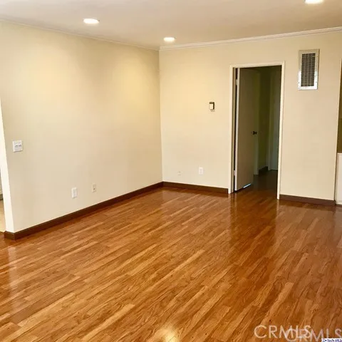 405 Salem Street 2, Glendale, California 91203