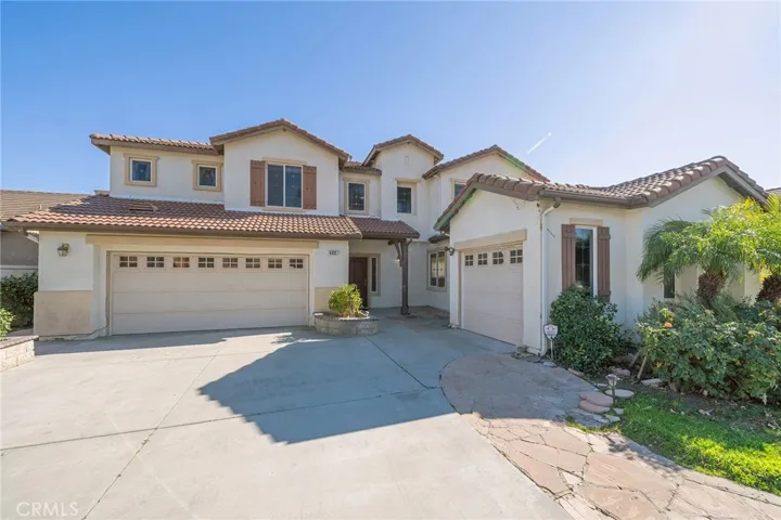 6332 Cedar Creek Road, Eastvale, California 92880