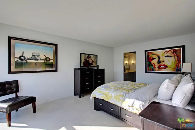 Master suite