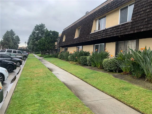 5535 Ackerfield Avenue 38, Long Beach, California 90805