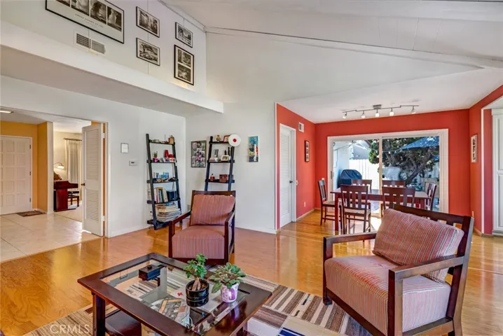 16559 Apple Street, Fountain Valley, California 92708