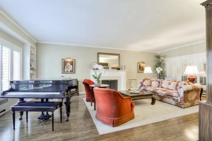 130 S 17th Street, San Jose, California 95112