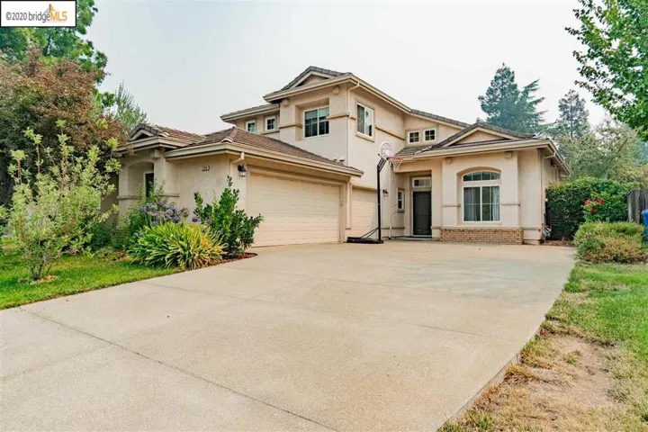 1320 Leaning Oak Dr, Brentwood, California 94513