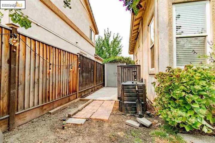 1320 Leaning Oak Dr, Brentwood, California 94513