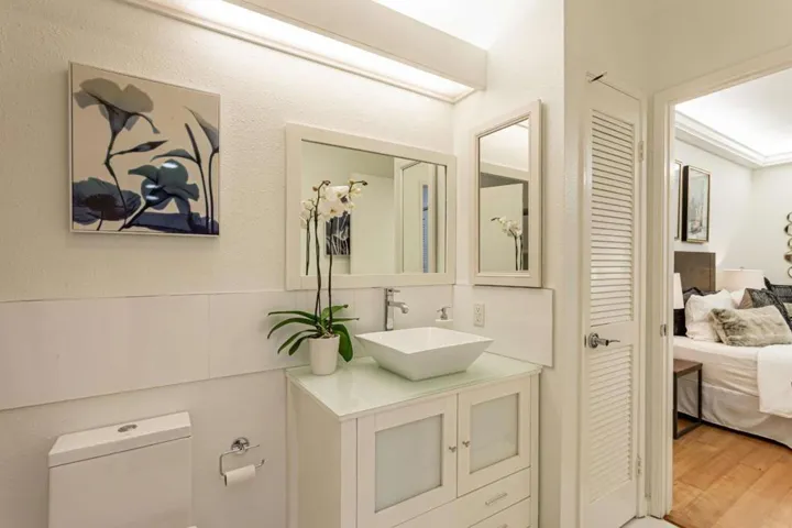 4250 El Camino Real D129, Palo Alto, California 94306