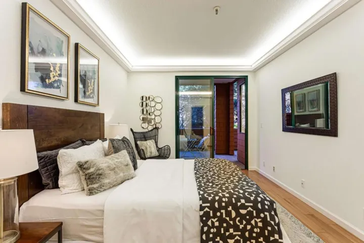 4250 El Camino Real D129, Palo Alto, California 94306