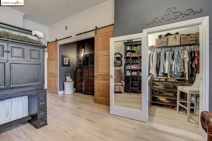 3139 West St, Oakland, California 94608