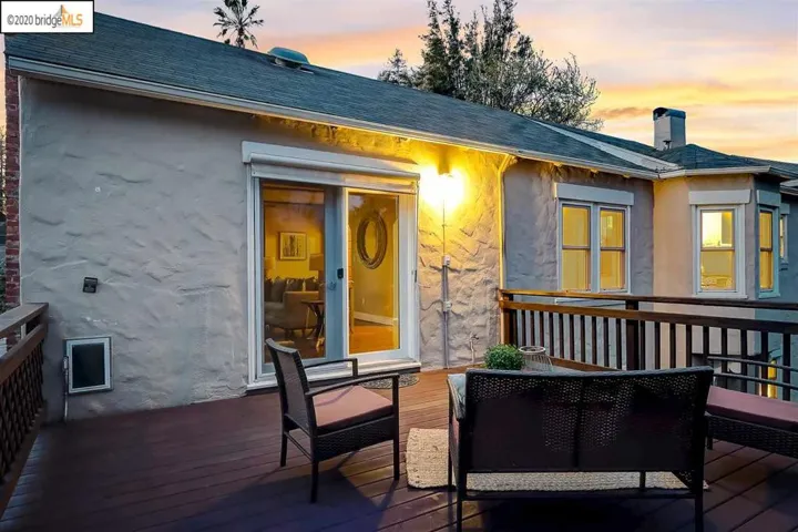 9332 Granada Ave, Oakland, California 94605