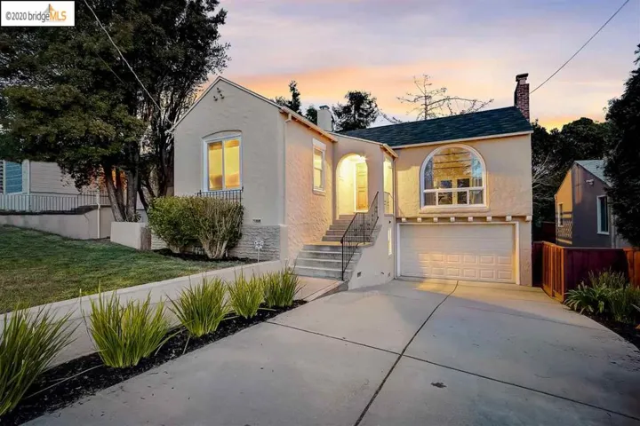 9332 Granada Ave, Oakland, California 94605