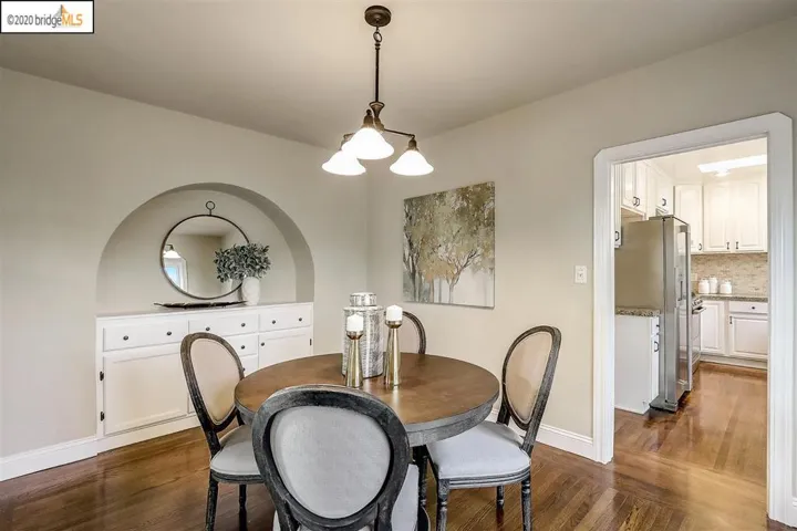 9332 Granada Ave, Oakland, California 94605