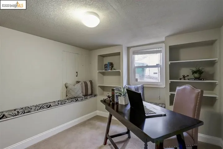 9332 Granada Ave, Oakland, California 94605
