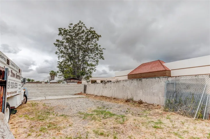 8531 Hubbles Ln., Santee, California 92071