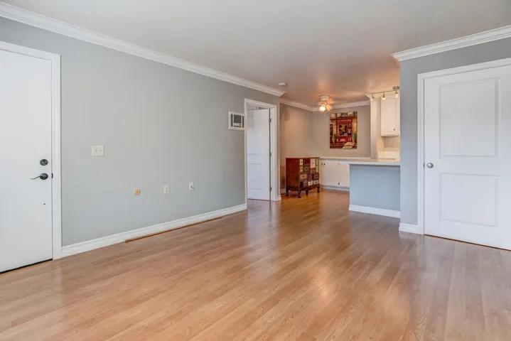 6700 University Ave, San Diego, California 92115