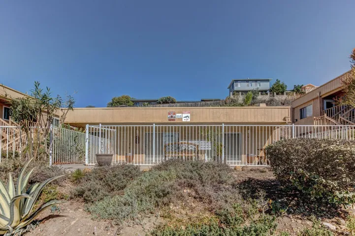 6700 University Ave, San Diego, California 92115