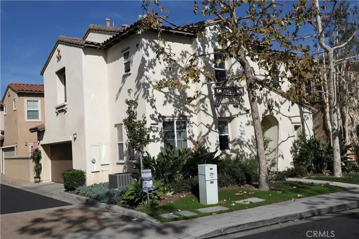 227 W Cork Tree Drive, Orange, California 92865