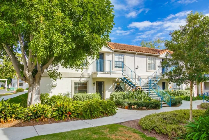 10339 Azuaga Street 209, San Diego, California 92129