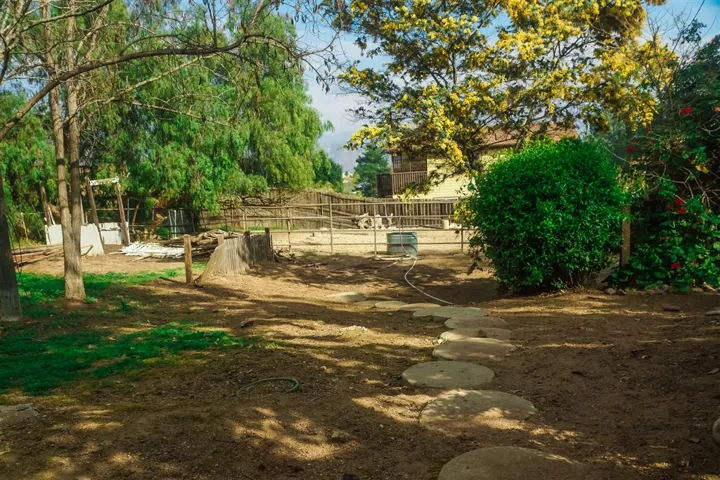 1150 La Cresta Blvd, El Cajon, California 92021