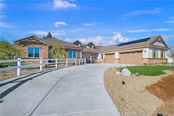 11225 Lindy Street, Riverside, California 92505