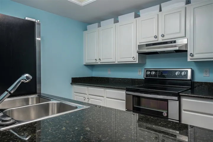 1514 7th Ave 605, San Diego, California 92101