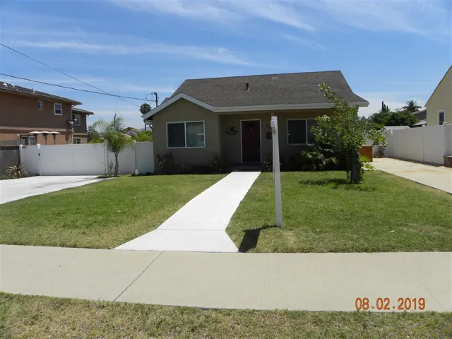 521 Claydelle Ave, El Cajon, California 92020