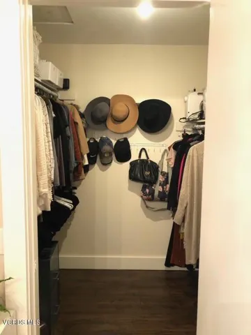 closet 2