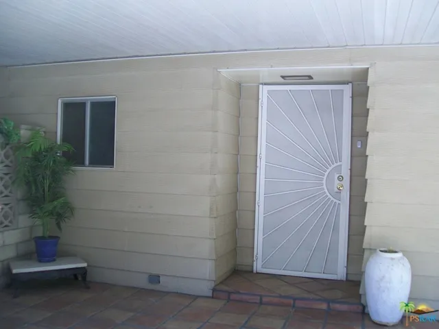 entry porch