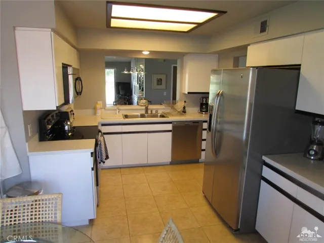 453 Desert Falls Drive N, Palm Desert, California 92211