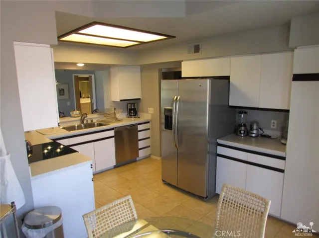 453 Desert Falls Drive N, Palm Desert, California 92211