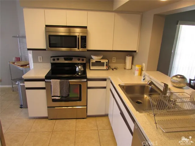 453 Desert Falls Drive N, Palm Desert, California 92211