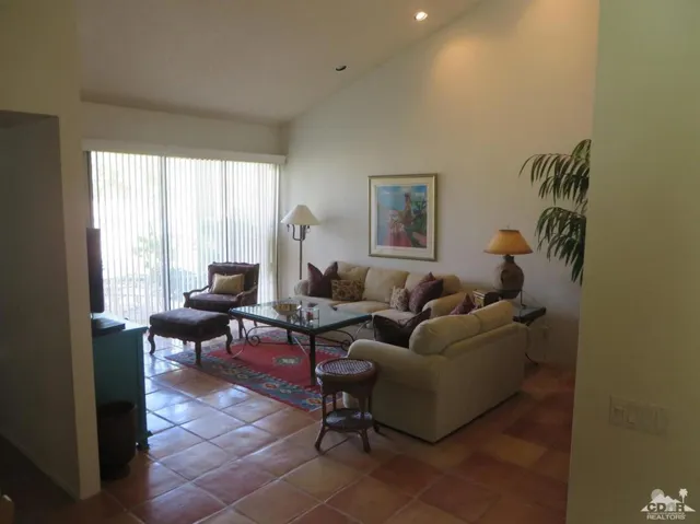 76044 Palm Valley Drive, Palm Desert, California 92211