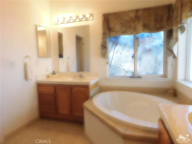 73450 Country Club Drive 273, Palm Desert, California 92260