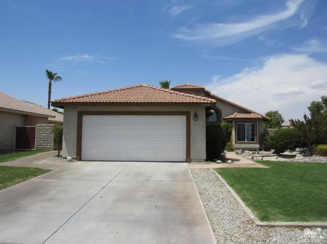 78680 Bradford Circle, La Quinta, California 92253
