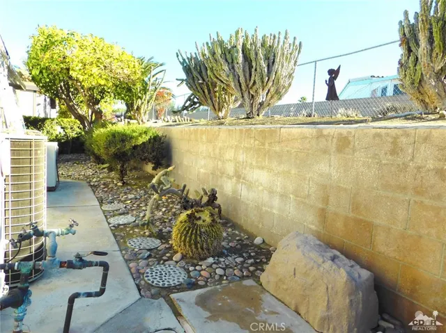73450 Country Club Drive 14, Palm Desert, California 92260