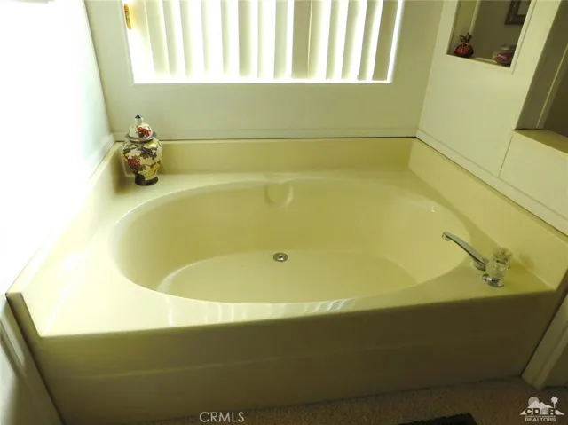 73450 Country Club Drive 14, Palm Desert, California 92260