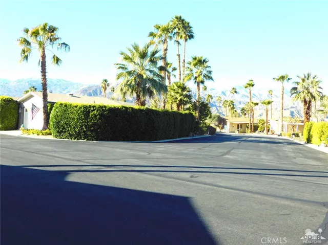 73450 Country Club Drive 14, Palm Desert, California 92260