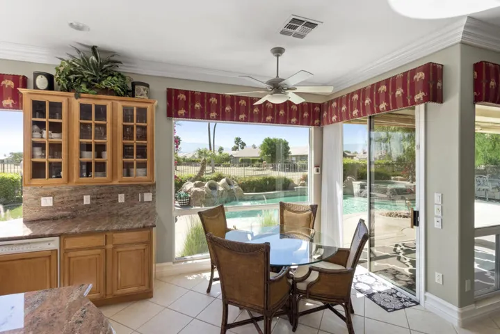 Breakfast Nook